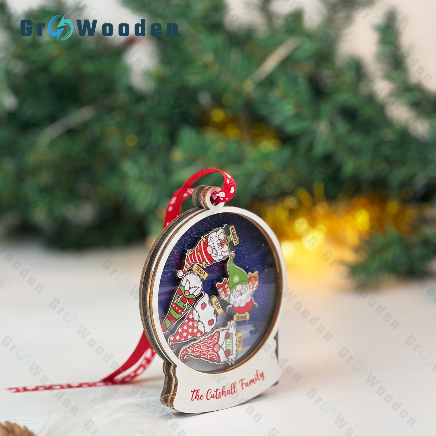 GRW16 Family Member Christmas Ornament