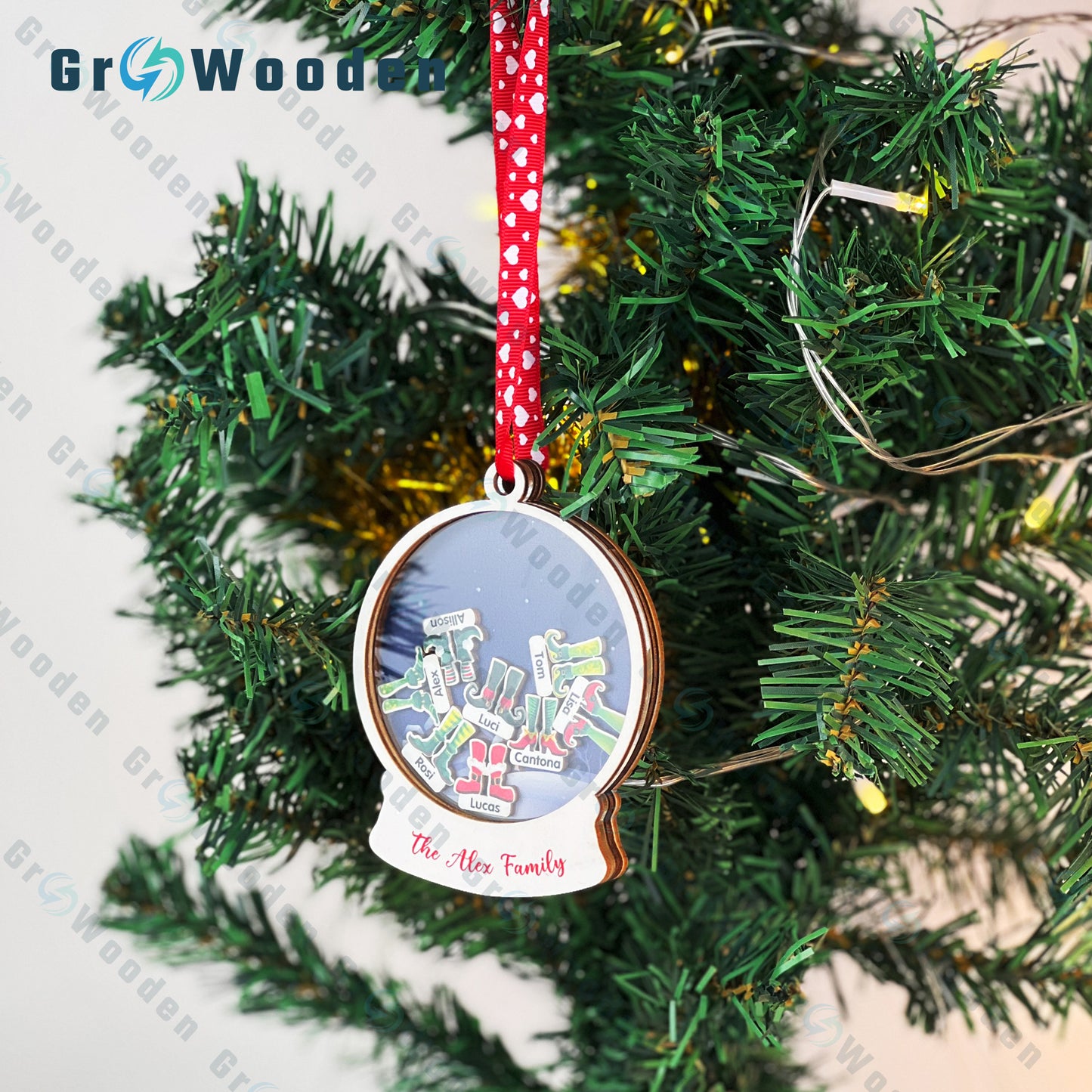 GRW17 Family Member Christmas Ornament