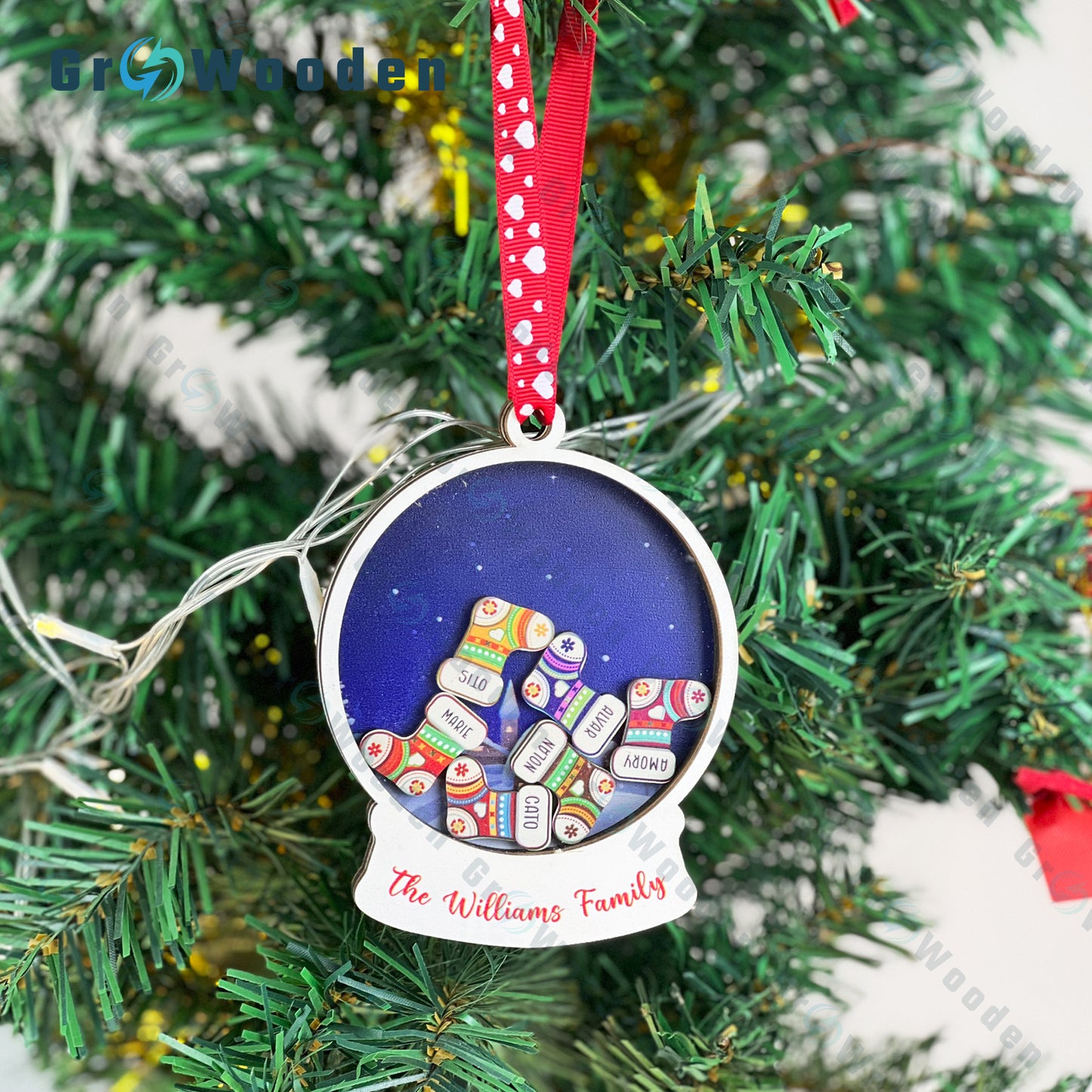 GRW08 Family Member Christmas Ornament