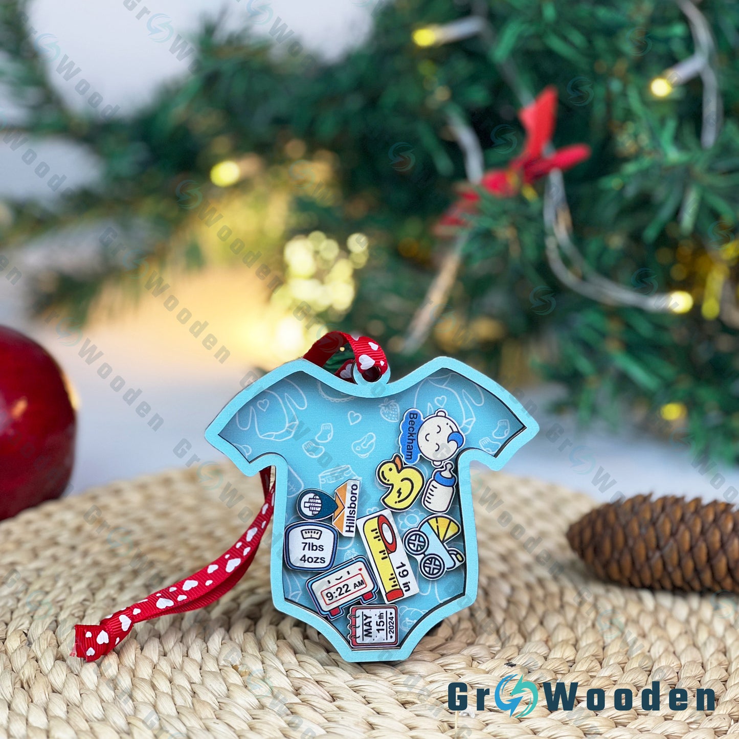 GRW09 Babys First Christmas Ornament