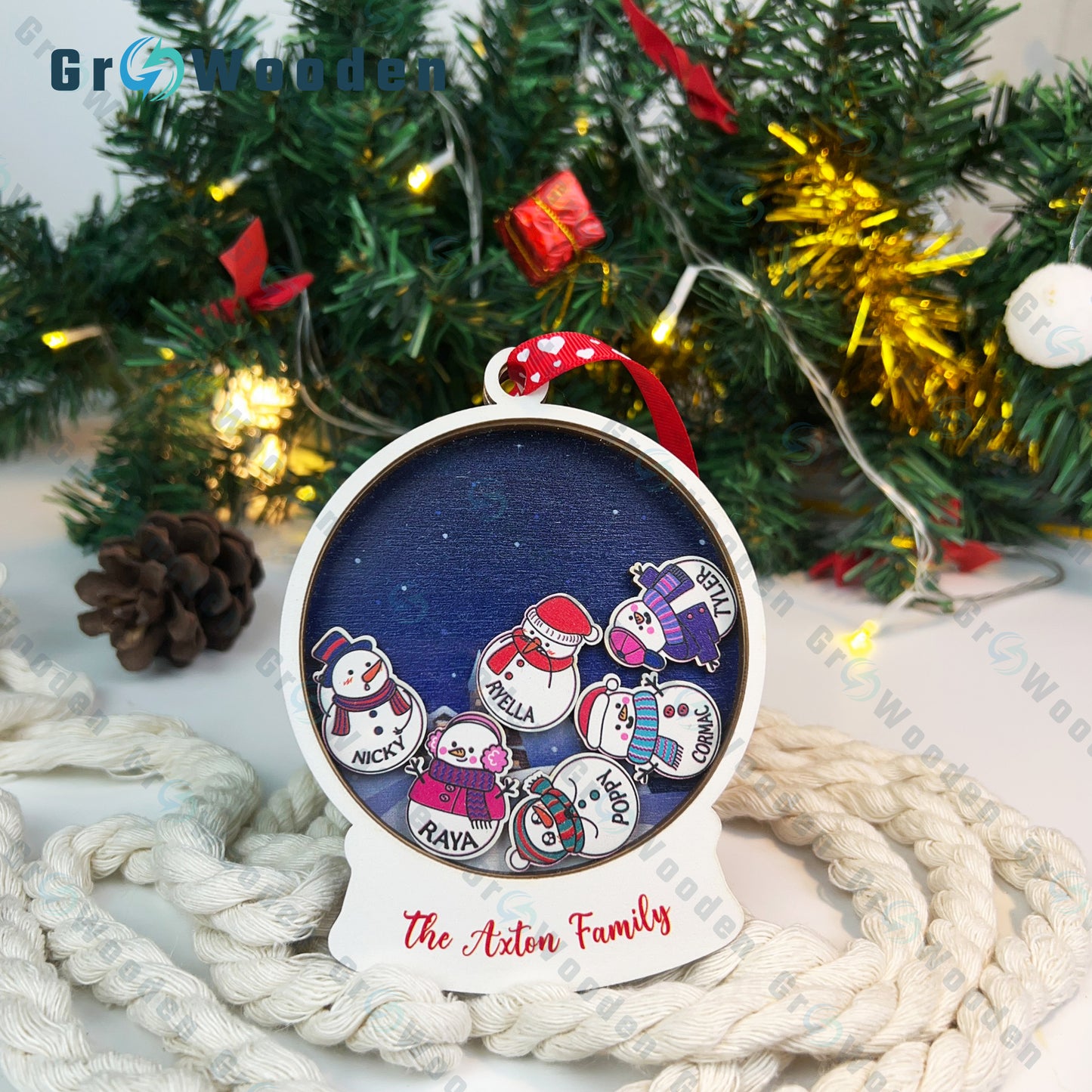 GRW11 Family Member Christmas Ornament