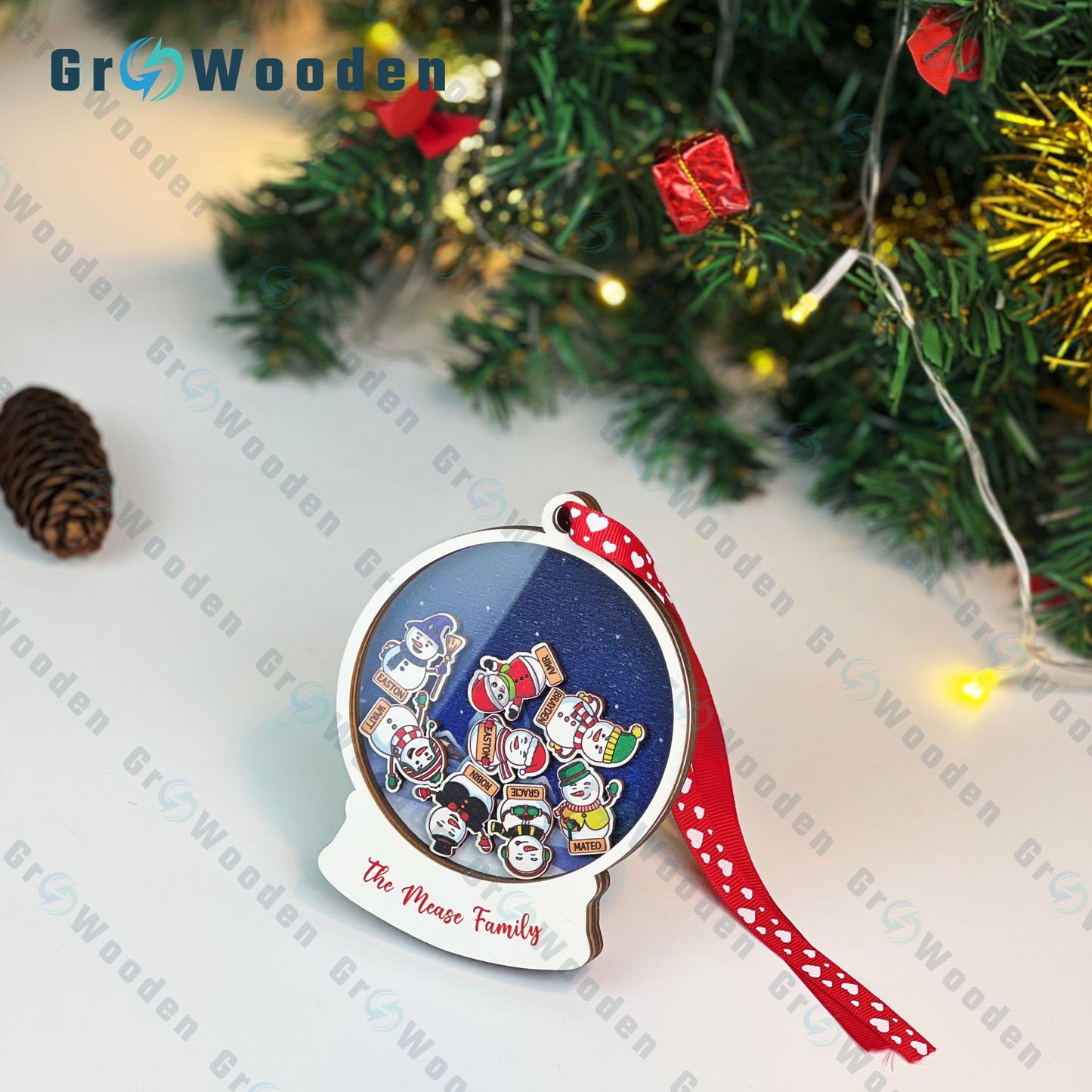 GRW12 Family Member Christmas Ornament