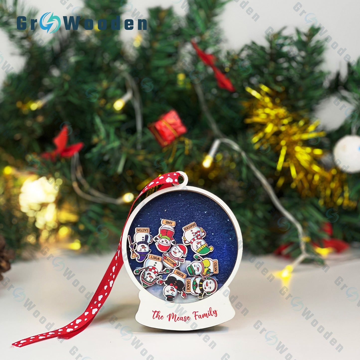 GRW12 Family Member Christmas Ornament