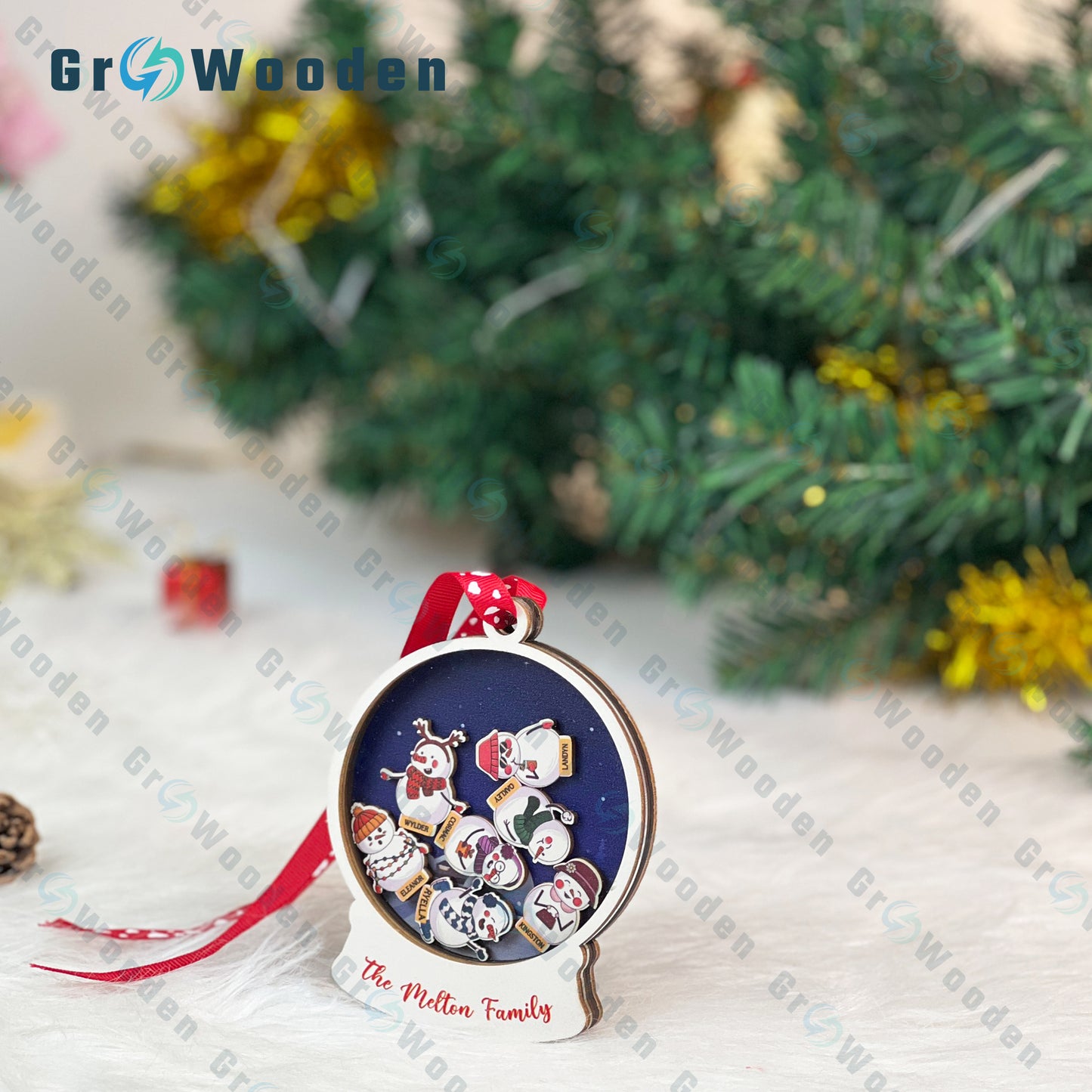 GRW14 Family Member Christmas Ornament