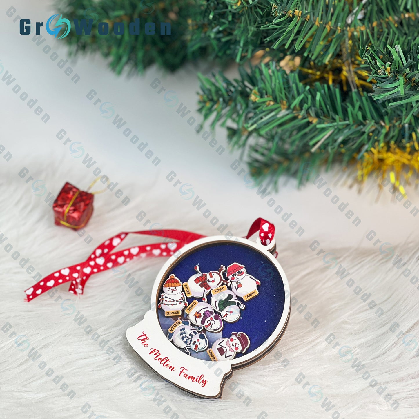 GRW14 Family Member Christmas Ornament