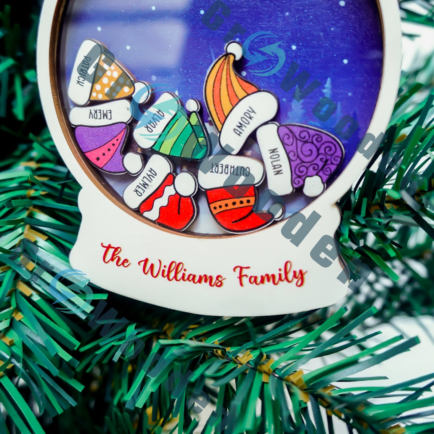 GRW10 Family Member Christmas Ornament